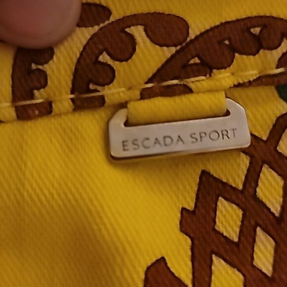 Escada Printed Jeans Size 36 in EUC - Picture 7 of 8